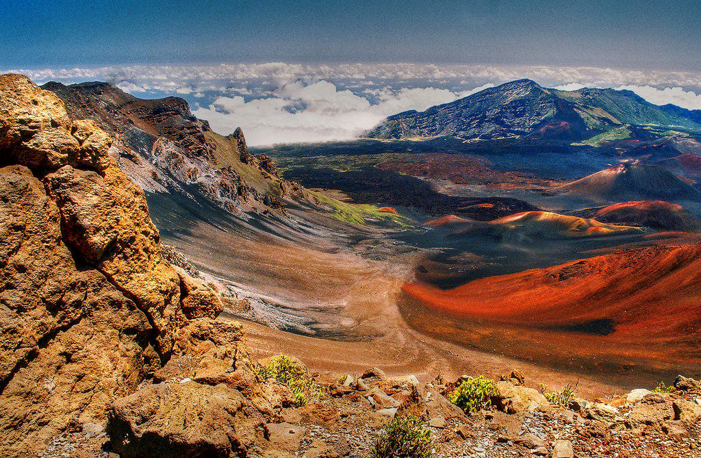 haleakala maui hawaii volcano